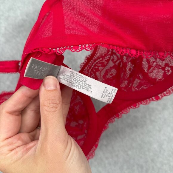 Victorias Secret Very Sexy Sheer Lace Balconet Bra Size 36D Floral Red Sexy - Picture 5 of 7